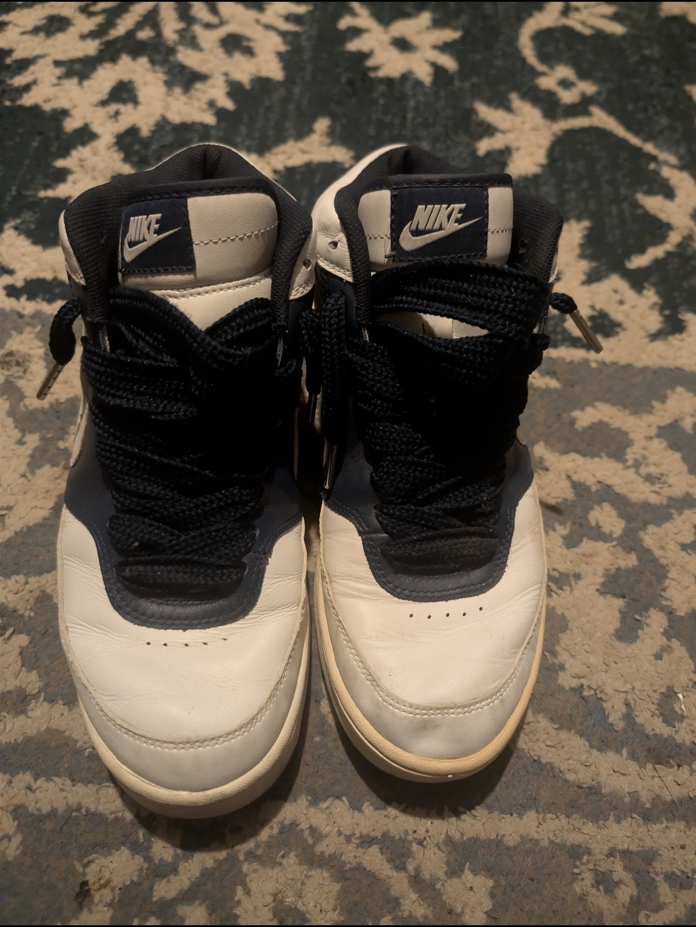 Nike High-Top Sneakers in White & Navy Blue - Picture 2 of 7
